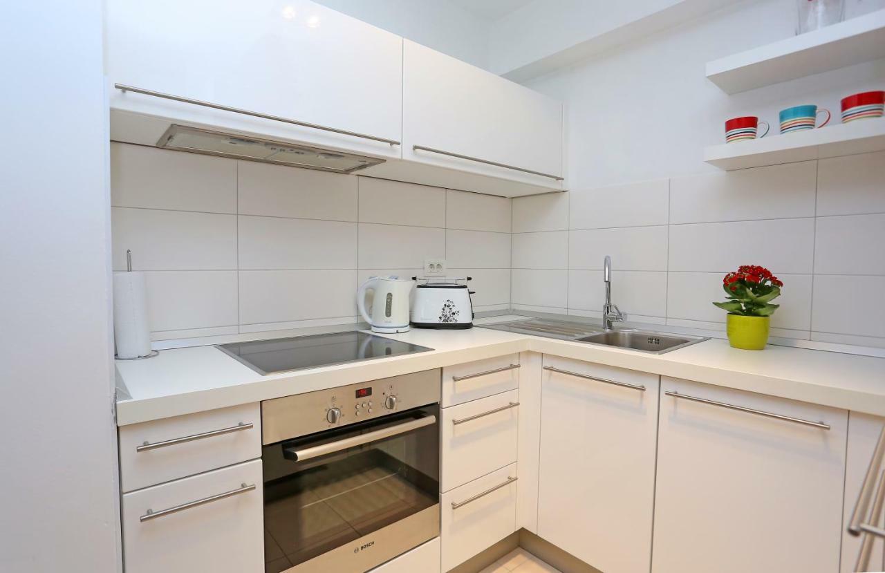 Luxury Apts Leone Split Centre Buitenkant foto