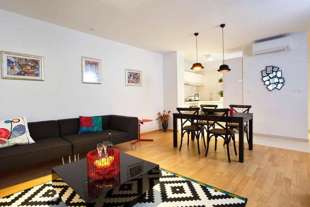 Luxury Apts Leone Split Centre Buitenkant foto