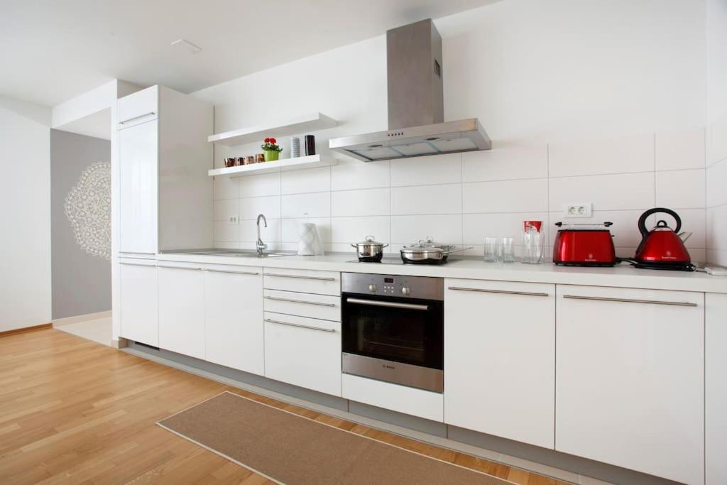 Luxury Apts Leone Split Centre Buitenkant foto